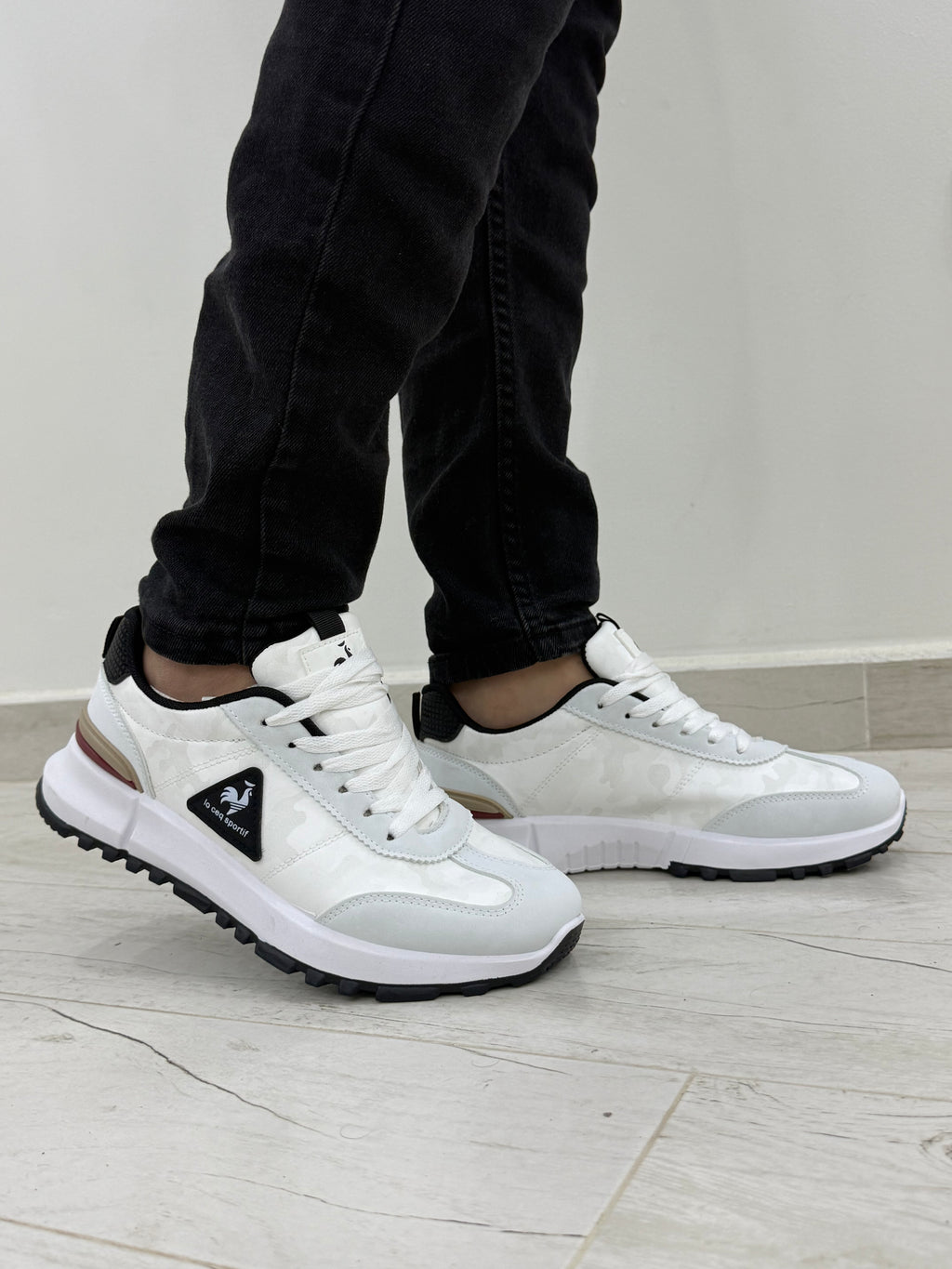 coq sportif حذاء عصري رياضي للرجال